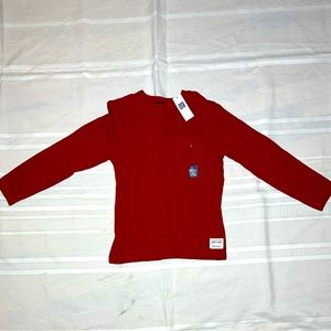 GAP Kids Solid Red Pocket T-Shirt